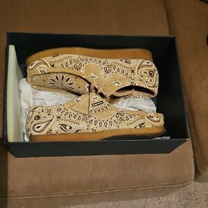 Clarks Wallabees SUPREME